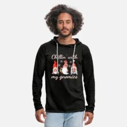 'Chillin Mit Meinen Gnomies - Christmas Gnomes' Unisex Kapuzen-Sweatshirt | Spreadshirt